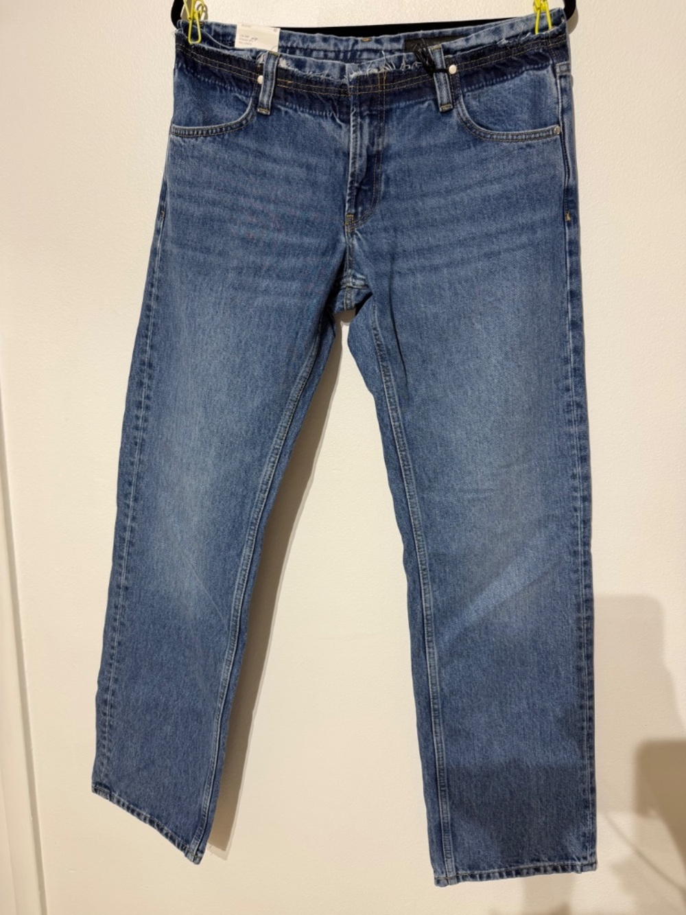 Jean - Picture 3 of 3
